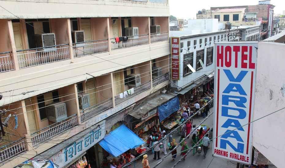 Hotel Vardaan Kankhal Exteriér fotografie