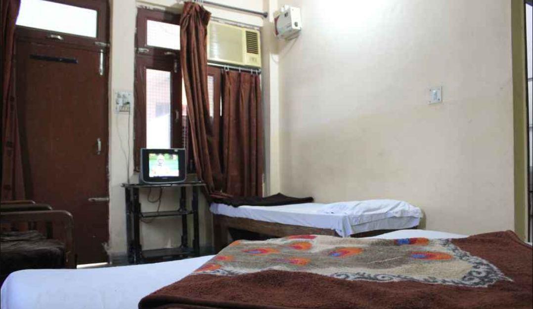 Hotel Vardaan Kankhal Exteriér fotografie